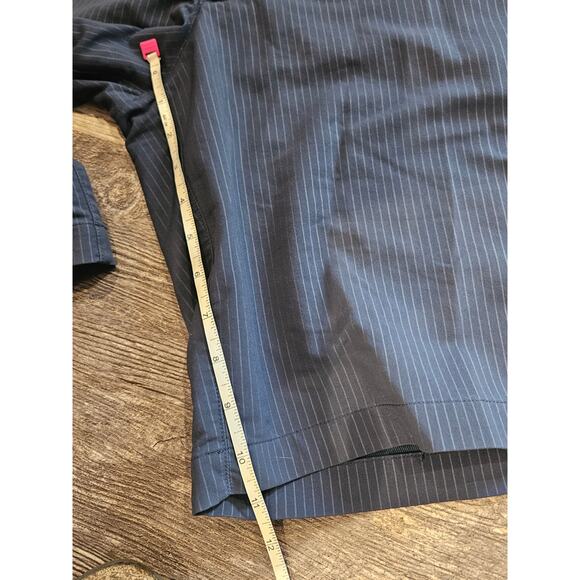 Under Armour Golf Shorts Men's 38 Navy Blue Chino Moisture Wicking Zip Fly 9" - Picture 4 of 5